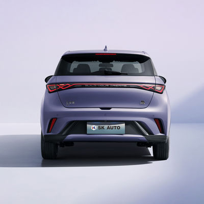2023 dans l'automobile rentable courante EV de la berline 405km de dauphin de BYD pour la famille