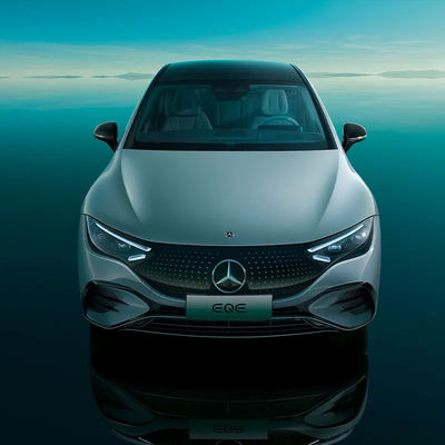 2023 croisières électriques pures des berlines 292hp de Mercedes EQE 350 s'étendent 752KM 180km/H