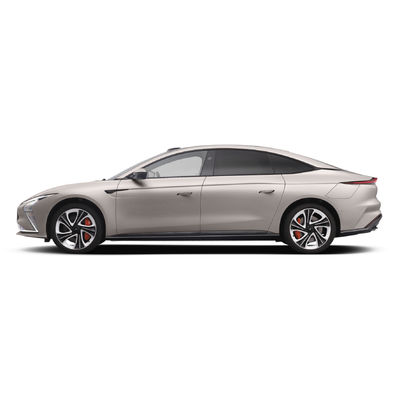 Im motors L7 Dynamic 2023 Sédan électrique Longue portée 615 km Véhicule électrique