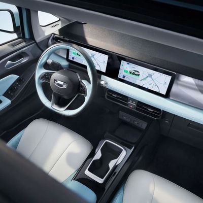 La porte 5 5 Seat de la voiture électrique 550km de la géométrie E SUV de Geely électrique pour des familles voyagent
