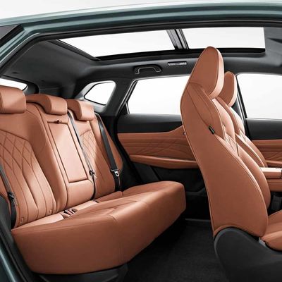 Un SUV compact hybride rechargeable ChangAn UNIZ-2024 électrique IDD 125km