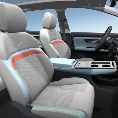 AION Y plus 5 la charge rapide entièrement électrique de SUV 0.8h de véhicules de New Energy de sièges