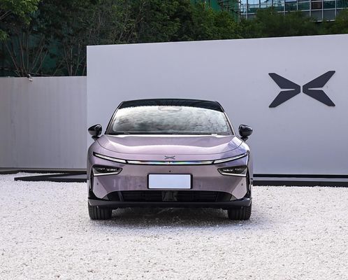 Xpeng 5 places berline EV avec une autonomie de 602/710 km et une vitesse maximale de 200 km/h