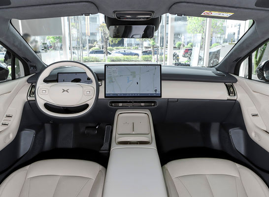 Xpeng 5 places berline EV avec une autonomie de 602/710 km et une vitesse maximale de 200 km/h