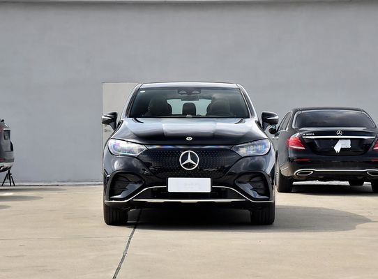 Mercedes EQE SUV Ultra- 200 km/h SUV électrique avec une autonomie étendue de 609 km et une cabine spacieuse de 5 places
