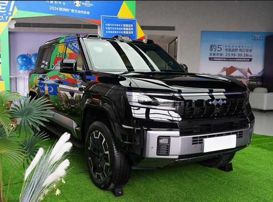 2025 Charge rapide BYD EV Car Leopard 8 avec 0,27 heures Temps de charge 180 Km/h Vitesse maximale et boîte de vitesses automatique