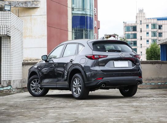 2025 Mazda CX-5 démarrage sans clé et couple 2.0L de 200 N.m pour des performances améliorées dans un VUS compact