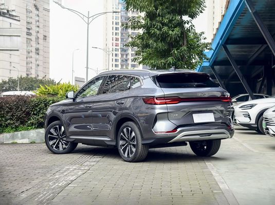 Speed Electric Car 87.04kwh Capacité de la batterie 605km Autonomie 175km/h Vitesse maximale BYD Song Plus EV pour une charge rapide 0,5 heures en 2025