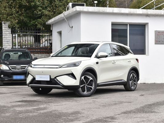 150kW BYD voiture électrique Samrt conduite 2025 Nouveau modèle Yuan Plus EV à recharge rapide Grand espace pour la famille avec toit ensoleillé