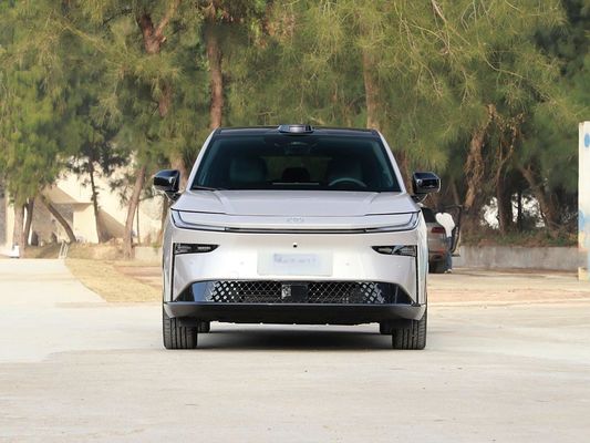 Véhicule électrique hybride à moteur atmosphérique avec une cylindrée de 15 à 20 litres, idéal pour les systèmes de transport durables