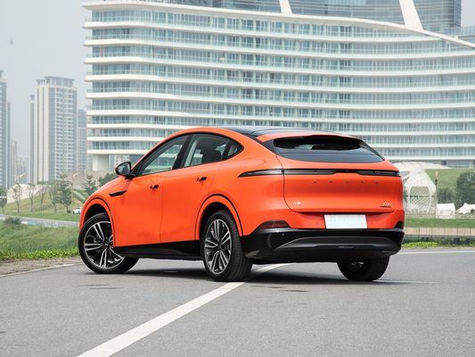 2025 Xpeng G6 puissant avec une capacité de batterie de 68,5/80,8 KWh et un temps de charge rapide de 0,2 heures avec longue portée