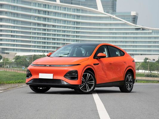 2025 Xpeng G6 puissant avec une capacité de batterie de 68,5/80,8 KWh et un temps de charge rapide de 0,2 heures avec longue portée