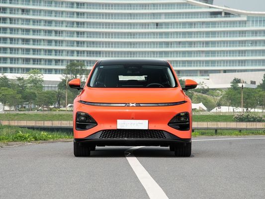 2025 Xpeng G6 puissant avec une capacité de batterie de 68,5/80,8 KWh et un temps de charge rapide de 0,2 heures avec longue portée
