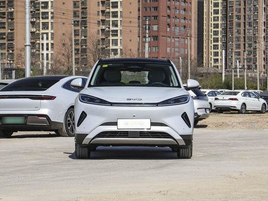 Affichage à écran tactile Caractéristiques intérieures 2025 Modèle BYD EV Voiture avec toit solaire et énergie de batterie 60,9 kWh Chargement rapide Véhicule électrique Vente à chaud