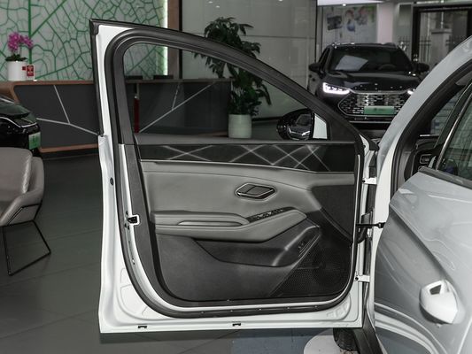 2025 BYD Electric Car Qin L EV Multi-link Suspension indépendante Chargement rapide Nouveau modèle Vente à chaud avec toit ensoleillé