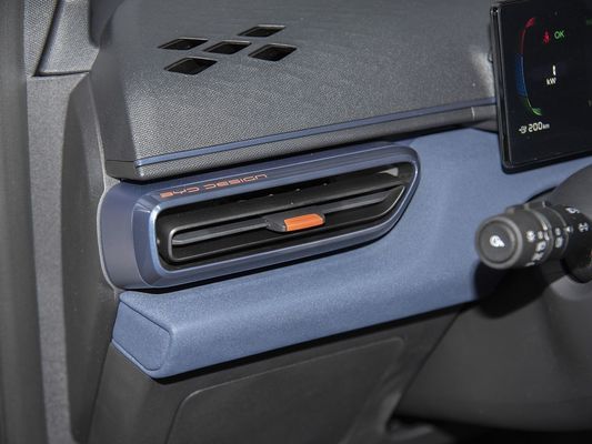 2025 Nouveau modèle BYD Seagull Voiture électrique à recharge rapide Vente à chaud Mini EV Longue portée et grosse batterie 405KM