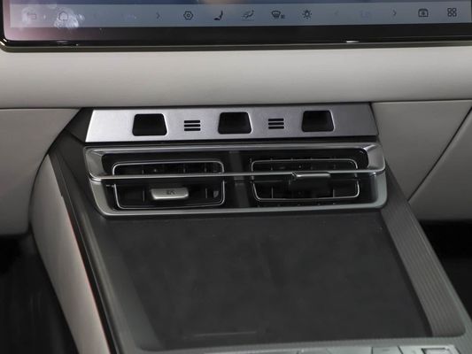 2025 Puissant véhicule électrique Han L BYD avec une puissance maximale de 500 kW et un gouvernail en cuir 1000V haute tension