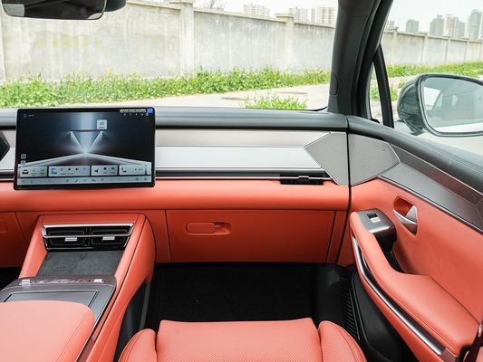 2025 BYD Nouveau véhicule électrique pour la performance Tang L 810kW Puissance AWD Charge rapide 1000w/h 600km Autonomie longue portée 7 sièges avec toit ensoleillé