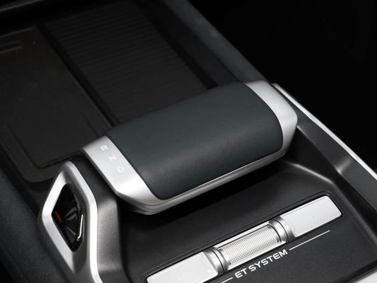2025 Deepal G318 AWD Véhicule électrique hybride plug-in SUV Voiture tout-terrain à recharge rapide Nouveau modèle Grand espace avec toit ensoleillé Meilleure performance