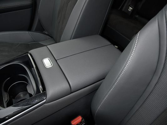 2025 Nouveau modèle Honda S7 Vente chaude Véhicule électrique Grande batterie 650km Longue portée Voiture électrique à recharge rapide avec toit ensoleillé