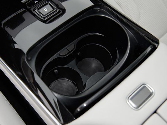 350kW de puissance du moteur SUV entièrement électrique Honda S7 Longue portée 650km Fast Charging EV Nouveau à vendre avec toit ensoleillé pour la famille