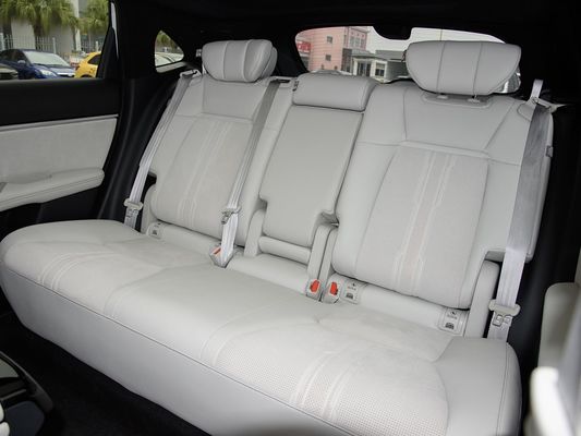 350kW de puissance du moteur SUV entièrement électrique Honda S7 Longue portée 650km Fast Charging EV Nouveau à vendre avec toit ensoleillé pour la famille