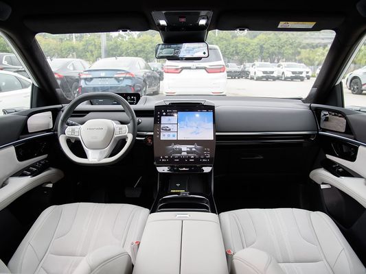 350kW de puissance du moteur SUV entièrement électrique Honda S7 Longue portée 650km Fast Charging EV Nouveau à vendre avec toit ensoleillé pour la famille