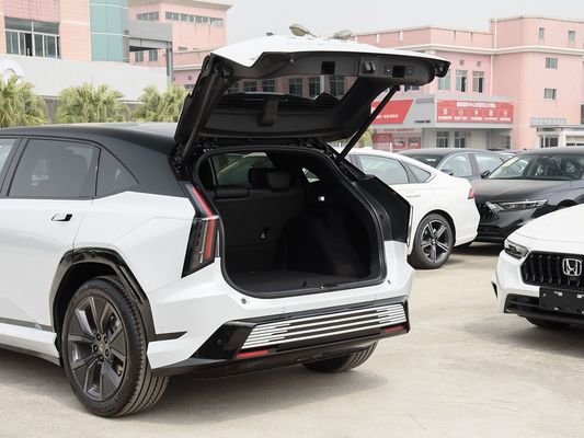 350kW de puissance du moteur SUV entièrement électrique Honda S7 Longue portée 650km Fast Charging EV Nouveau à vendre avec toit ensoleillé pour la famille