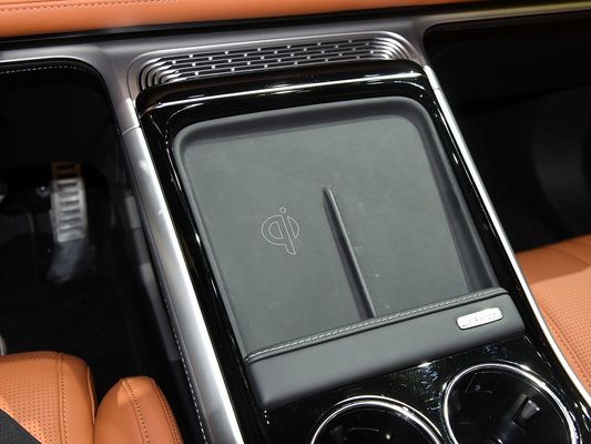 Maximisez votre expérience de conduite avec le Xpeng G9 Véhicule électrique à recharge rapide couple maximal du moteur 695N.m Puissance maximale du moteur 423kW Vitesse maximale 200km/h