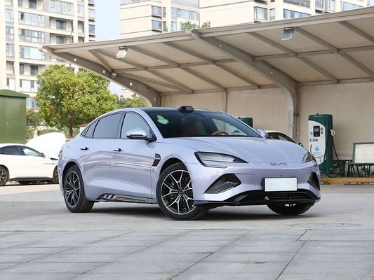 2025 BYD Véhicule électrique Seal EV Smart Modèle 650KM Longue portée 80,64kWh Batterie à recharge rapide Vente à chaud avec toit ensoleillé