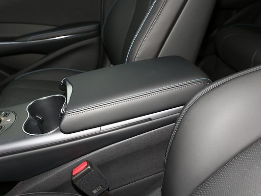 2025 BYD EV Car Seal AWD Performance Longue portée 600KM Charge rapide Voiture électrique à quatre roues motrices Véhicule électrique avec toit ensoleillé