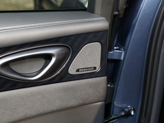 2025 BYD EV Car Seal AWD Performance Longue portée 600KM Charge rapide Voiture électrique à quatre roues motrices Véhicule électrique avec toit ensoleillé