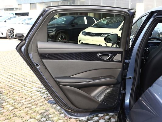2025 BYD EV Car Seal AWD Performance Longue portée 600KM Charge rapide Voiture électrique à quatre roues motrices Véhicule électrique avec toit ensoleillé