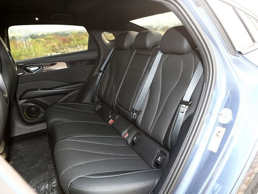 2025 BYD EV Car Seal AWD Performance Longue portée 600KM Charge rapide Voiture électrique à quatre roues motrices Véhicule électrique avec toit ensoleillé