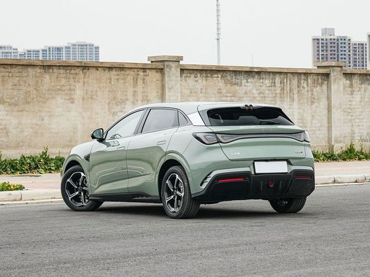 2025 BYD Sceau de véhicule électrique 06GT Temps de charge rapide de 0,33 Hrs et Performance Longue portée 550KM Grande batterie avec toit ensoleillé pour la famille