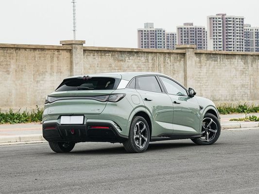 2025 BYD Sceau de véhicule électrique 06GT Temps de charge rapide de 0,33 Hrs et Performance Longue portée 550KM Grande batterie avec toit ensoleillé pour la famille