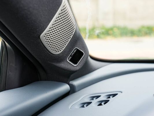 2025 BYD Sceau de véhicule électrique 06GT Temps de charge rapide de 0,33 Hrs et Performance Longue portée 550KM Grande batterie avec toit ensoleillé pour la famille