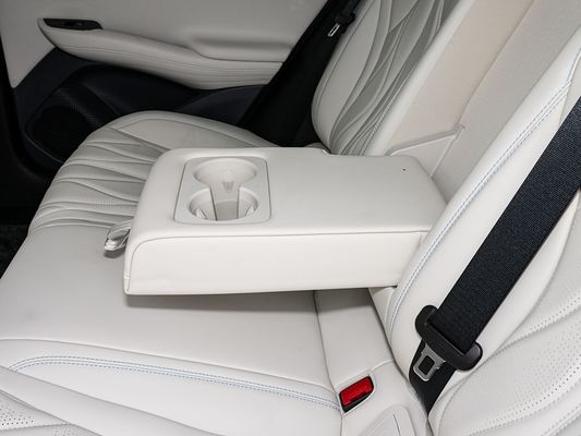 2025 BYD Sceau de véhicule électrique 06GT Temps de charge rapide de 0,33 Hrs et Performance Longue portée 550KM Grande batterie avec toit ensoleillé pour la famille
