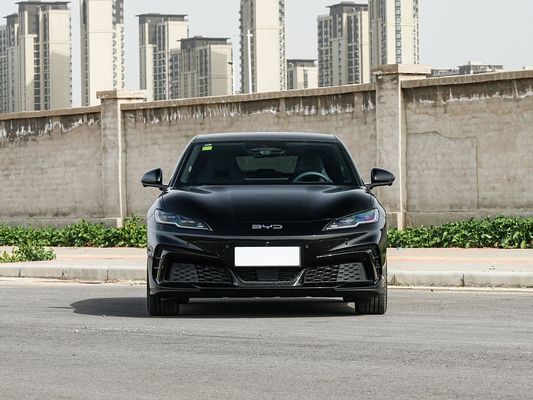 2025 Seal 06 GT 310kW Puissance maximale du moteur BYD EV Voiture avec une autonomie de 605 km et une capacité de batterie de 72,96 kWh Voiture électrique à toit ensoleillé de performance parfaite