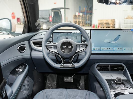 2025 Seal 06 GT 310kW Puissance maximale du moteur BYD EV Voiture avec une autonomie de 605 km et une capacité de batterie de 72,96 kWh Voiture électrique à toit ensoleillé de performance parfaite