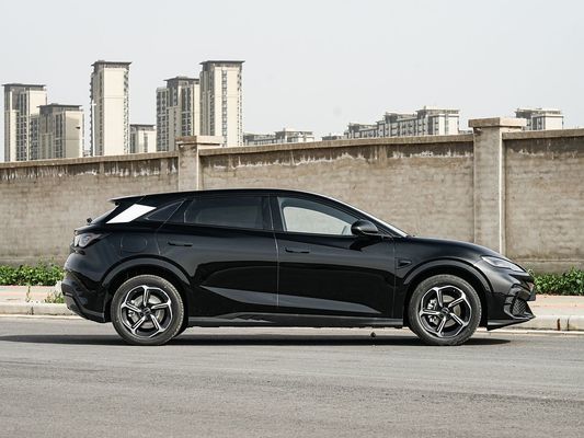 2025 Seal 06 GT 310kW Puissance maximale du moteur BYD EV Voiture avec une autonomie de 605 km et une capacité de batterie de 72,96 kWh Voiture électrique à toit ensoleillé de performance parfaite