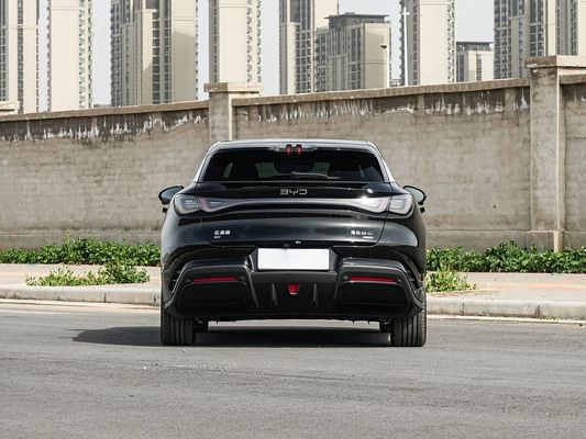 2025 Seal 06 GT 310kW Puissance maximale du moteur BYD EV Voiture avec une autonomie de 605 km et une capacité de batterie de 72,96 kWh Voiture électrique à toit ensoleillé de performance parfaite