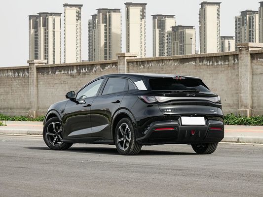 2025 Seal 06 GT 310kW Puissance maximale du moteur BYD EV Voiture avec une autonomie de 605 km et une capacité de batterie de 72,96 kWh Voiture électrique à toit ensoleillé de performance parfaite