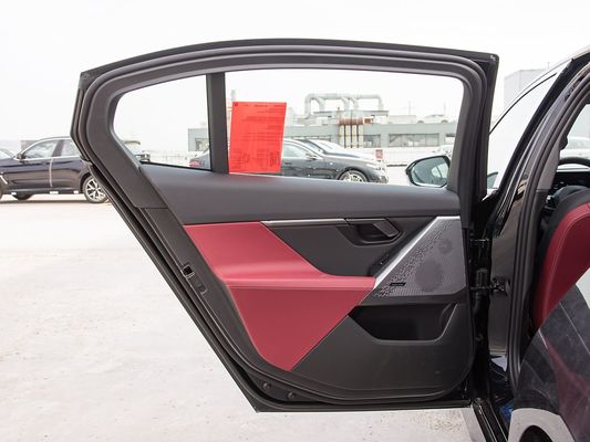 2025 BMW I5 Luxury Electric Cars Bonne performance xDrive Longue portée 651KM Fast Charging EV Nouveau modèle de berline avec toit ensoleillé BMW Série 5