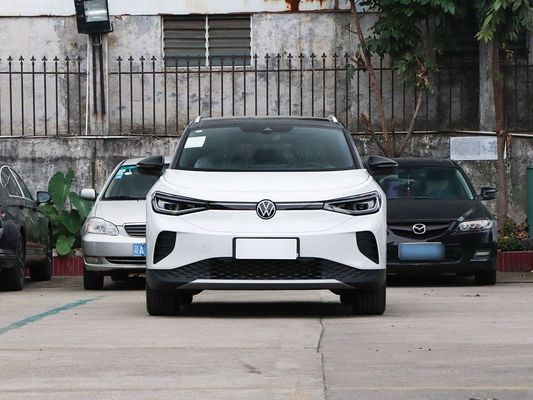 VW ID4 voiture électrique d'occasion avec une autonomie de 600 km et un toit panoramique inoubliable